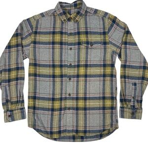 Woolrich Men's Small Flannel Plaid Shirt Blue, Yellow, Gray Button Down Outdoors